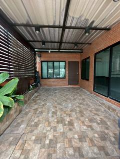 ขายทาวน์เฮ้าส์ เดอะคอนเนค 27 ถ.เฉลิมพระเกียรติ ร.9 บ้านพร้อมอยู่ (N.1646)-202504091001271744167687251.jpg