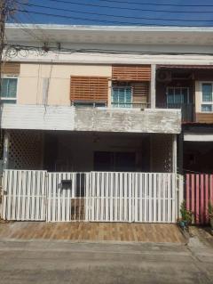 ให้เช่าทาวน์เฮ้าส์ หมู่บ้านวิลเลตไลท์ ซ.พัฒนาการ 38 ใกล้ APL หัวหมาก (N.1647)