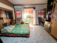 ขายทาวน์เฮ้าส์ 2 ชั้น หมู่บ้านสุธาวี เทพารักษ์ เนื้อที่ 16 ตร.ว หันทิศใต้ ทำเลทอง เดินทางสะดวก ราคาไม่แพง-202504091423291744183409665.jpg