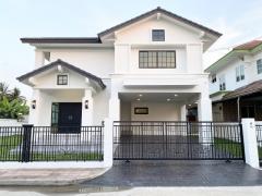 ขายบ้านเดี่ยวหรู 100 ตรว. สไตล์อังกฤษ หมู่บ้านราชพฤกษ์ บางบอน 4 ตกแต่งใหม่ ใกล้เดอะมอลล์ บางแค