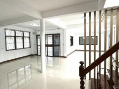 P542-ให้เช่า-บ้านเดี่ยว-สุทธิสาร-ลาดพร