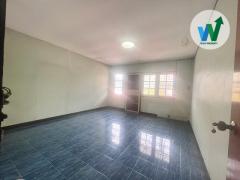 ขายทาวเฮ้าส์ 2 ขั้น ใกล้รถไฟฟ้าสายสีแดง สถานีการเคหะ กม.19 เพียง 5 นาที การเดินทางสะดวก อยู่ในแหล่งชุมชน -202504111439131744357153157.jpg