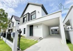 บ้านเดี่ยว เซนโทร บางนา ใกล้ เมกา บางนา ฟรีทุกค่าใช้จ่ายวันโอน-202504111550411744361441811.jpg