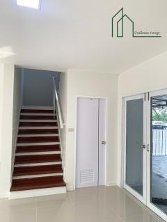 บ้านแฝด ไพรเวทรามอินทรา ถ.ปัญญาอินทรา คลองสามวา รีโนเวทใหม่ทั้งหลัง-202504111612031744362723194.jpg