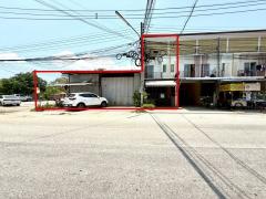 ขายบ้านทาวน์เฮ้าส์ 2 ชั้น พร้อมที่ดิน คลองน้ำหู ใกล้หาดสุชาดา เมืองระยอง