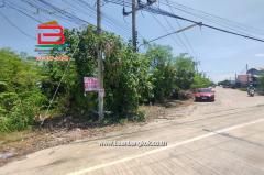 ที่ดินเปล่า หมู่บ้าน เฟื่องฟ้า โครงการ บริษัทสยามภูมิแลนด์ จก. เนื้อที่ 240 ตรว. ถนนสุวินทวงศ์ อ.เมืองฉะเชิงเทรา จ.ฉะเชิงเทรา-202504121620551744449655765.jpg