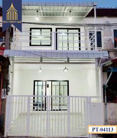 ทาวน์เฮ้าส์หมู่บ้านศรีประจักษ์ 4 พร้อมอยู่ราคาย่อมเยาว์