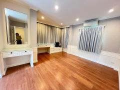 ขายด่วน บ้านเดี่ยว 2 ชั้น จำนวน 2 หลัง (2 โฉนด) บ้านสวย พร้อมอยู่ ตกแต่งครบ 85 ตรว. พื้นที่ใช้สอยกว่า 300 ตรม. ฟรีโอน-202504160949241744771764258.jpg