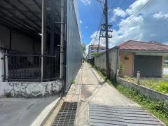 ขาย ที่ดิน ซอยเพิ่มสุข ติดโรบินสัน โอเชี่ยน เมืองนครศรีธรรมราช 34.4 ตร.วา เหมาะปลูกบ้าน สร้างบ้านให้เช่า-202504162223391744817019084.jpg