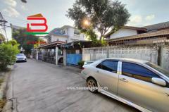 ที่ดินพร้อมบ้าน ชุมชนเมตตา ซอย 4 เนื้อที่ 60 ตรว. ซอยพหลโยธิน 50, ซอยเทพรักษ์ 15 ถนนพหลโยธิน แขวงคลองถนน เขตสายไหม-202504171205311744866331804.jpg