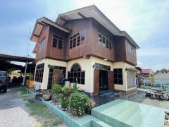 ขายด่วน บ้านพร้อมที่ดิน ติดถนนเพชรเกษม เพชรบุรี (อ.เมืองเพชรบุรี ) -202504171551191744879879553.jpg