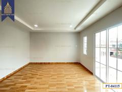 ขาย ทาวน์เฮ้าส์ เคซี คลัสเตอร์ 7 ซอยรวยบุญ ไทยรามัญ หทัยราษฎร์ แต่งใหม่พร้อมเฟอร์นิเจอร์-202504181414161744960456604.jpg