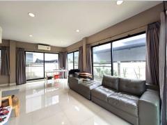 ให้เช่า บ้านเดี่ยว ไลฟ์ บางกอก บูเลอวาร์ด รามอินทรา 65 121 ตรม 50.3 ตรว-202504181529581744964998325.jpg