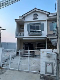 เช่า ทาวน์โฮม โครงการ villaggio รังสิต-คลอง 3 บ้านหลังมุม-202504190913211745028801744.jpg