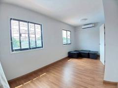 ให้เช่าทาวน์เฮ้าส์ เดอะ คอนเนค พัฒนาการ 38 บ้านรีโนเวทใหม่พร้อมอยู่ (N.1674)-202504191436161745048176990.jpg