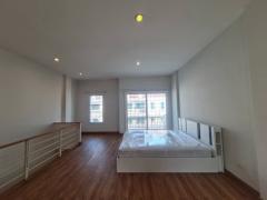 [ให้เช่า] FOR RENT THE METRO SATHORN / 3 bedrooms 3 bathrooms / 19 Sqw. 165 Sqm. **27,000** CLOSE TO BTS WUTTAKAT-202504210956141745204174278.jpg