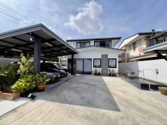 ขายด่วนบ้านเดี่ยวพร้อมที่ดิน หมู่บ้านทิวสน พื้นที่เยอะ ซอยลาดพร้าว 87 แยก 28 (N.1679)