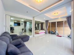 ขาย บ้านแฝด 2 ชั้น หมู่บ้านรัชธานี 6 ติดถนนสายไหม 35 ตรว-202504221200541745298054488.jpg