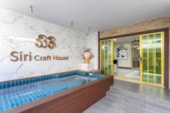 4 bedrooms Modern Stylish Lanna Contemporary Villa & Art Gallery  with Private Swimming pool near Nimman. Only 5 minutes away, walkable distance within 1 km. Surround by cafe, restaurant, fresh market, convenience store. 