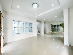ให้เช่า บ้านเดี่ยว 2 ชั้น เพิ่งรีโนเวทใหม่ทั้งหลัง หมู่บ้านราชพฤกษ์ หทัยราษฎร์-202504230215061745349306774.jpg