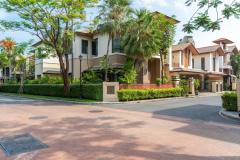 ให้เช่าบ้านหรู Super Luxury House หมู่บ้านแสนสิริ สุขุมวิท 67-110 ตรว. 490 ตรม. หลังมุม*ทำเลดีสุดในหมู่บ้าน*-202504230216431745349403707.jpg