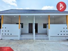 ขายทาวน์เฮ้าส์ชั้นเดียว เนื้อที่ 15 ตร.วา สนามจันทร์ นครปฐม-202504230936431745375803302.jpg