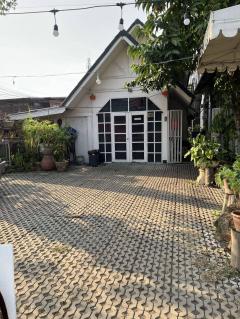 ขายถูกมาก!! บ้านส่วนตัวและร้านอาหารที่มีผู้เช่า ทำเลทอง ติดถนนสีหราชเดโชชัย เยื้องโกลบอลเฮ้าส์ อ.เมือง จ.พิษณุโลก-202504231629291745400569165.jpg