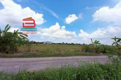 ที่ดินเปล่า ซอยคลองสระพัฒนา หมู่ 3 ซอย 1 เนื้อที่ 1 ไร่ ใกล้โรงเรียนเตรียมอุดมศึกษาน้อมเกล้า ปทุมธานี ตำบลคลองควาย อำเภอสามโคก จังหวัดปทุมธานี-202504231719421745403582012.jpg