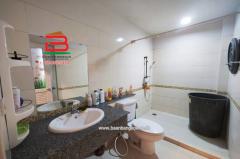 ทาวน์เฮาส์ หมู่บ้าน ภัทรินทร์ 1 (ซ.8) หลังมุม เนื้อที่ 18.9 ตรว. ใกล้โลตัสปทุมธานี ถนนราชพฤกษ์ ตำบลคูบางหลวง อำเภอลาดหลุมแก้ว จังหวัดปทุมธานี-202504251401471745564507742.jpg
