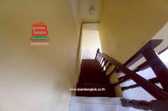  ทาวน์เฮาส์ หมู่บ้าน วโรชา โครงการ 4 หลังริม เนื้อที่ 28 ตรว. ถนนเทพารักษ์ คลองด่าน-บางพลี ต.บางเสาธง อ.บางเสาธง จ.สมุทรปราการ-202504251826181745580378783.jpg
