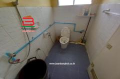  ทาวน์เฮาส์ หมู่บ้าน วโรชา โครงการ 4 หลังริม เนื้อที่ 28 ตรว. ถนนเทพารักษ์ คลองด่าน-บางพลี ต.บางเสาธง อ.บางเสาธง จ.สมุทรปราการ-202504251826211745580381150.jpg