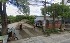 ขายที่ดินสมุทรปราการ ติดถนนเพชรหึงษ์ ถูกที่สุดในย่านนี้ ใกล้เซเว่นเพียง 400 เมตร