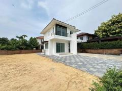 P590-ขายบ้านเดี่ยว-2-ชั้น-หมู่บ้าน-ฮาบิเ