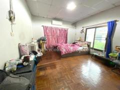 ทาวน์เฮ้าส์ หมู่บ้าน มนวดี กรีน พาร์ค ถนนบ้านกล้วย-ไทรน้อย-202504281700111745834411218.jpg