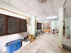 ลดราคาถูกมาก !! หมู่บ้านซอยบางศรีเมือง11 บางศรีเมือง - พระราม5 หน้้าบ้านกว้าง 10 เมตร (ขนาด 25 ตร.ว.) หน้าบ้านไม่ชนใคร-202504282220281745853628860.jpg