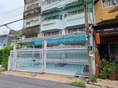 ขายตึกแถว 5 ชั้น 2 คูหา ทำเลทอง พหลโยธิน 75 ใกล้รถไฟฟ้า-สนามบินดอนเมือง -202504291641491745919709166.jpg