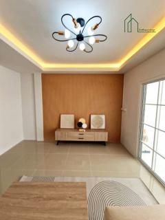 บ้านพร้อมอยู่ รีโนเวททั้งหลัง พูนสินธานี 1 เคหะร่มเกล้า 64 ลาดกระบัง-202504291939001745930340009.jpg