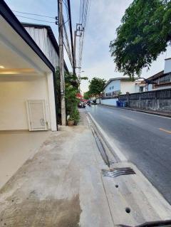 ทาวน์โฮม 2 ชั้น 20 ตรว. ซอยรามคำแหง 118 บ้านตกแต่งสไตล์มินิมอล สะพานสูง-202504291954281745931268388.jpg