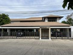 บ้านเดี่ยว 2 ชั้น หรูมีสไตล์ หมู่บ้านไพรเวท เนอวาน่า ลาดพร้าว