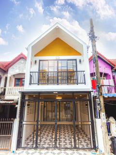 ขายทาวน์เฮ้าส์-2-ชั้น-รีโนเวทใหม่-18-ต