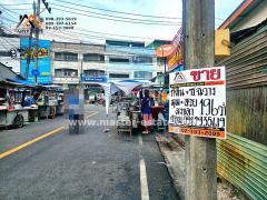 ที่ดินเปล่า 195.6 ตร.ว. แปลงมุม สวยมาก ติดถนนไทรบุรี จ.สงขลา หน้ากว้างประมาณ 20 M. x ลึก 45 M. ปัจจุบันมีผู้เช่าที่ดินขายอาหาร-202505011744111746096251009.jpg