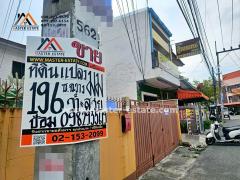 ที่ดินเปล่า 195.6 ตร.ว. แปลงมุม สวยมาก ติดถนนไทรบุรี จ.สงขลา หน้ากว้างประมาณ 20 M. x ลึก 45 M. ปัจจุบันมีผู้เช่าที่ดินขายอาหาร-202505011744111746096251617.jpg