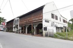 ขายที่ดิน 96.2 ตร.วา พร้อมสิ่งปลูกสร้าง เป็น Shop House สไตล์จีน-โปรตุเกส อายุ 150 ปี ประเมิณค่าไม่ได้ ถนนเจริญราษฎร์ เลียบแม่น้ำปิง ย่านวัดเกต ใจกลางเมืองเชียงใหม่ แหล่งนักท่องเที่ยว ใกล้ตลาดวโรรส-202505021428231746170903323.jpg