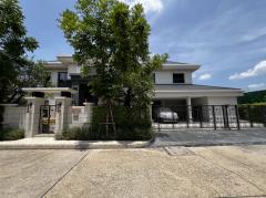 ให้เช่าบ้านเดี่ยว Super Luxury ติดทะเลสาบ โครงการ Lake Legend แจ้งวัฒนะ