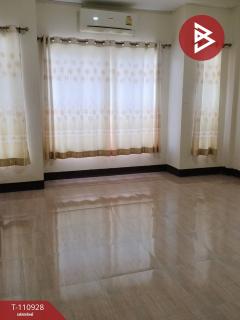 ขายอาคารพาณิชย์ 2 ชั้น เนื้อที่ 15.7 ตร.วา พรหมพิราม พิษณุโลก-202505031713571746267237027.jpg