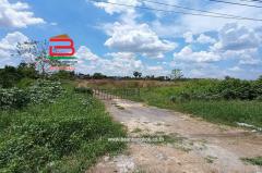  ที่ดินเปล่า ถนนปทุมธานี-บางปะหัน (347) เนื้อที่ 2-2-0 ไร่ ใกล้ตลาดพูนทรัพย์ ถนนปทุมธานี-บางปะหัน (347) ตำบลเชียงรากใหญ่ อำเภอสามโคก จังหวัดปทุมธานี-202505031751111746269471322.jpg