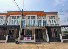ขายทาวน์เฮ้าส์ 2 ชั้น โกลเด้นทาวน์ เชียงราย แยก Big C สนามบินเชียงราย 