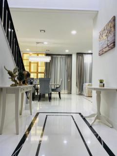 RM170 ขายหรือให้เช่าบ้านเดี่ยวสุดหรู หมู่บ้านนันทวัน พระราม 9 – กรุงเทพกรีฑาตัดใหม่ เฟอร์ใหม่ครบพร้อมอยู่  300,000 บาท-202505041838501746358730086.jpg