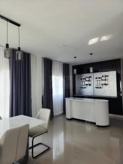 ให้เช่า บ้านเดี่ยว แกรนด์ พลีโน่ สุขุมวิท-บางนา Grande Pleno Sukhumvit- Bangna บ้านใหม่ พร้อมเข้าอยู่ ใกล้เมกะบางนา-202505071355481746600948344.jpg