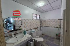 ทาวน์เฮาส์ หมู่บ้าน บัวทองธานี พาร์ค เนื้อที่ 21 ตรว. ตรงข้ามตลาดสมบัตรบุรี ถนนกาญจนาภิเษก ตำบลบางบัวทอง อำเภอบางบัวทอง จังหวัดนนทบุรี-202505071427101746602830073.jpg